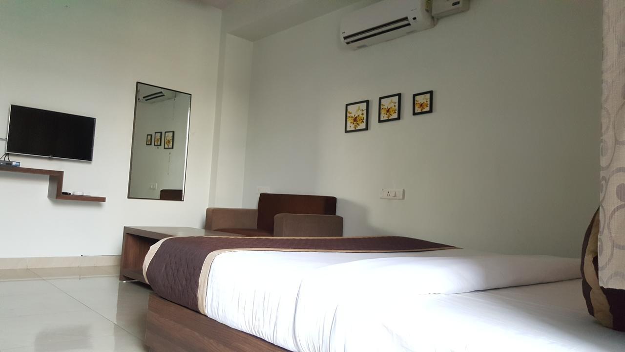 Oyo 6697 Hotel Green Lemon Jaipur Exteriör bild